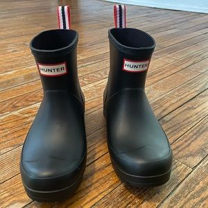 Like new boots for sale or preferably trade for size 8 same kind of boot.